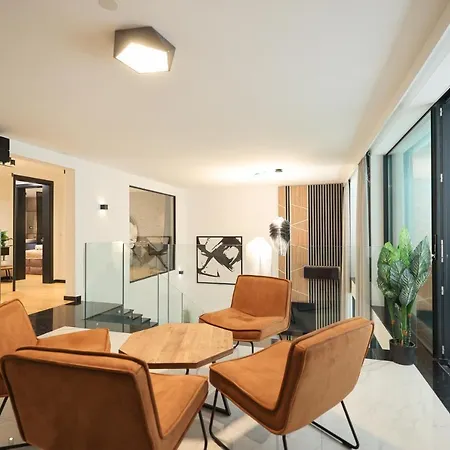 Ll Luxury Penthouse On Sea