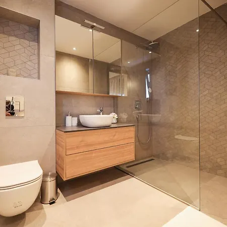 Ll Luxury Penthouse On Sea