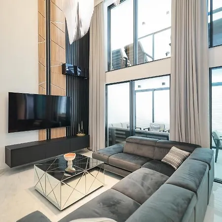 Apartment Ll Luxury Penthouse On Sea